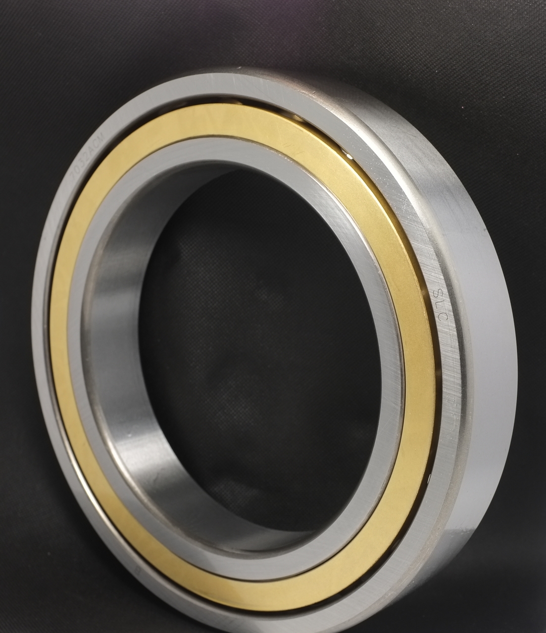 7032ACM/P4軸承，單列角接觸球軸承